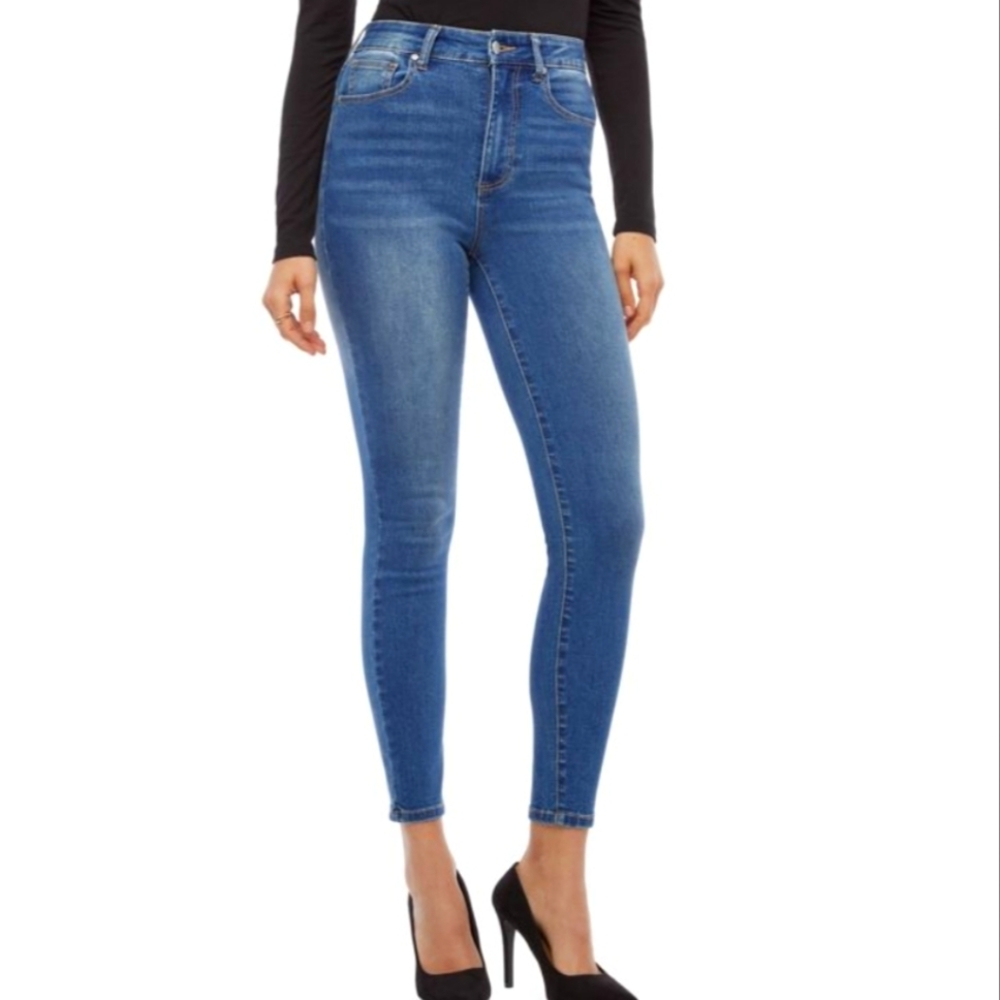 NWT JustFab High Waist Ultra Stretch Skinny Jeans